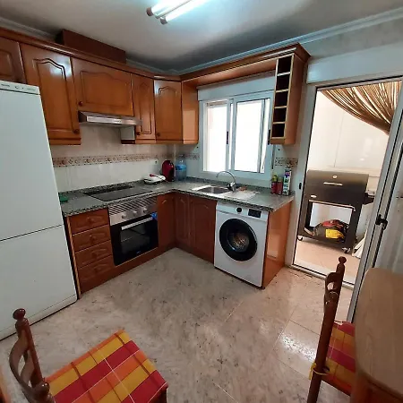 Tamarit Beach Holiday House Apartment *
