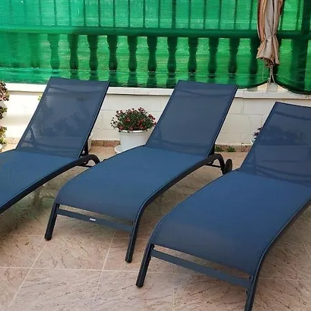 Tamarit Beach Holiday House Apartment *